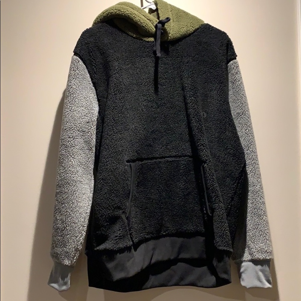 American Eagle Sherpa Hoodie
